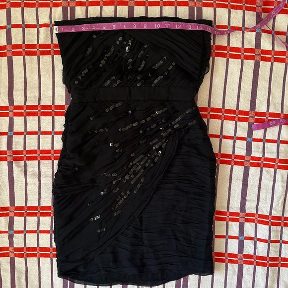 DIANE VON FURSTENBERG BLACK SILK STRAPLESS PARTY DRESS WITH SEQUINS. SIZE 4 - Picture 9 of 15